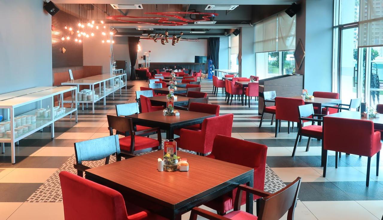 Wyndham Garden I-City Shah Alam Extérieur photo