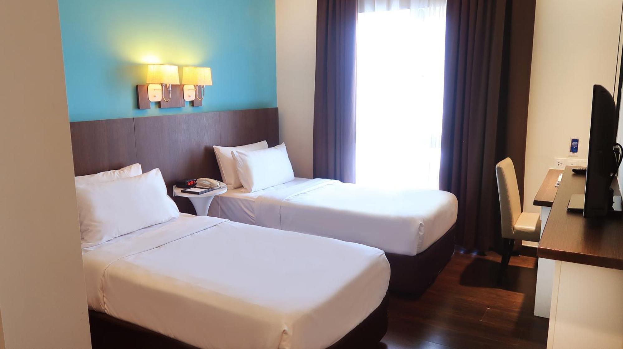 Wyndham Garden I-City Shah Alam Extérieur photo
